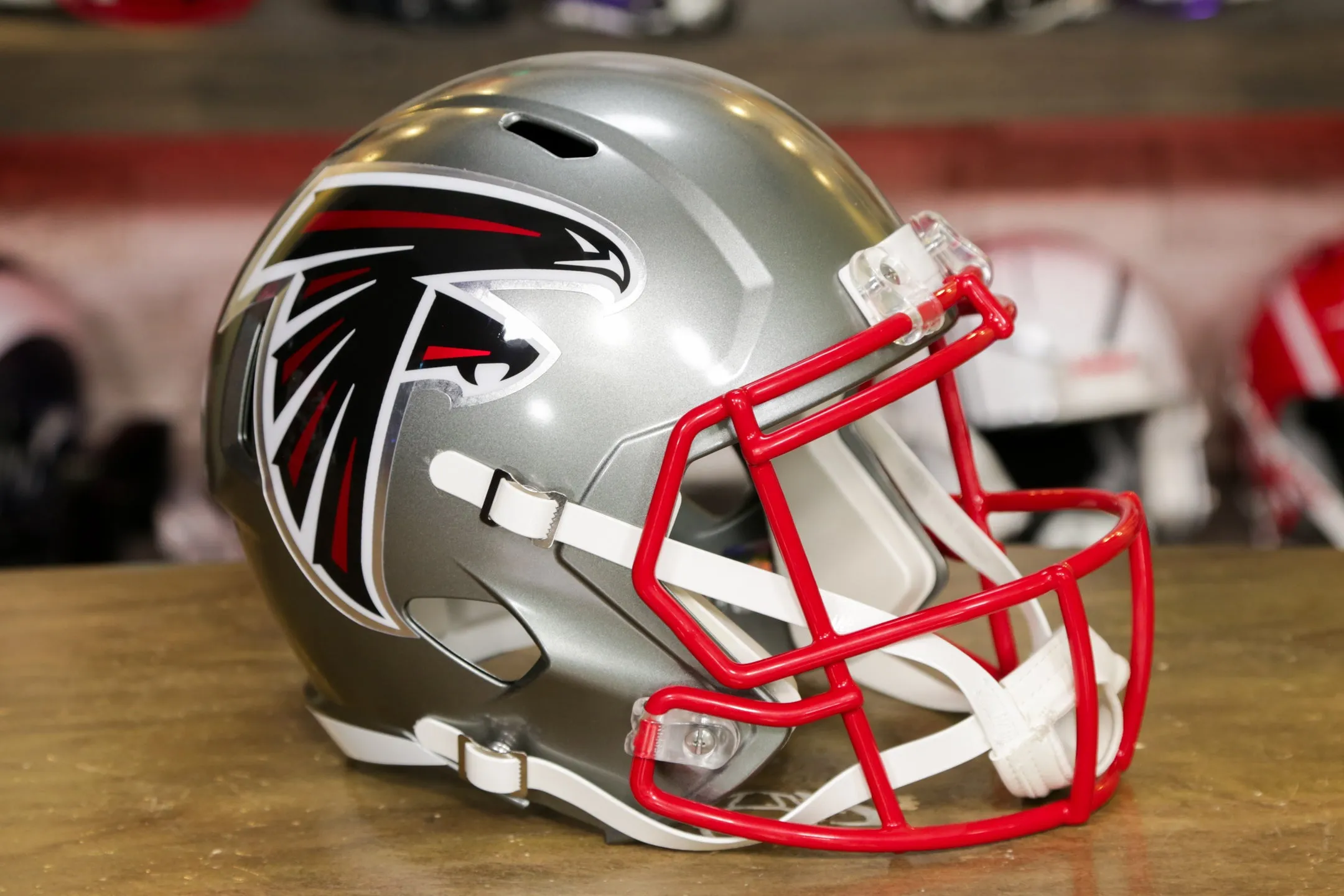 Atlanta Falcons Riddell Speed Authentic Helmet - Flash