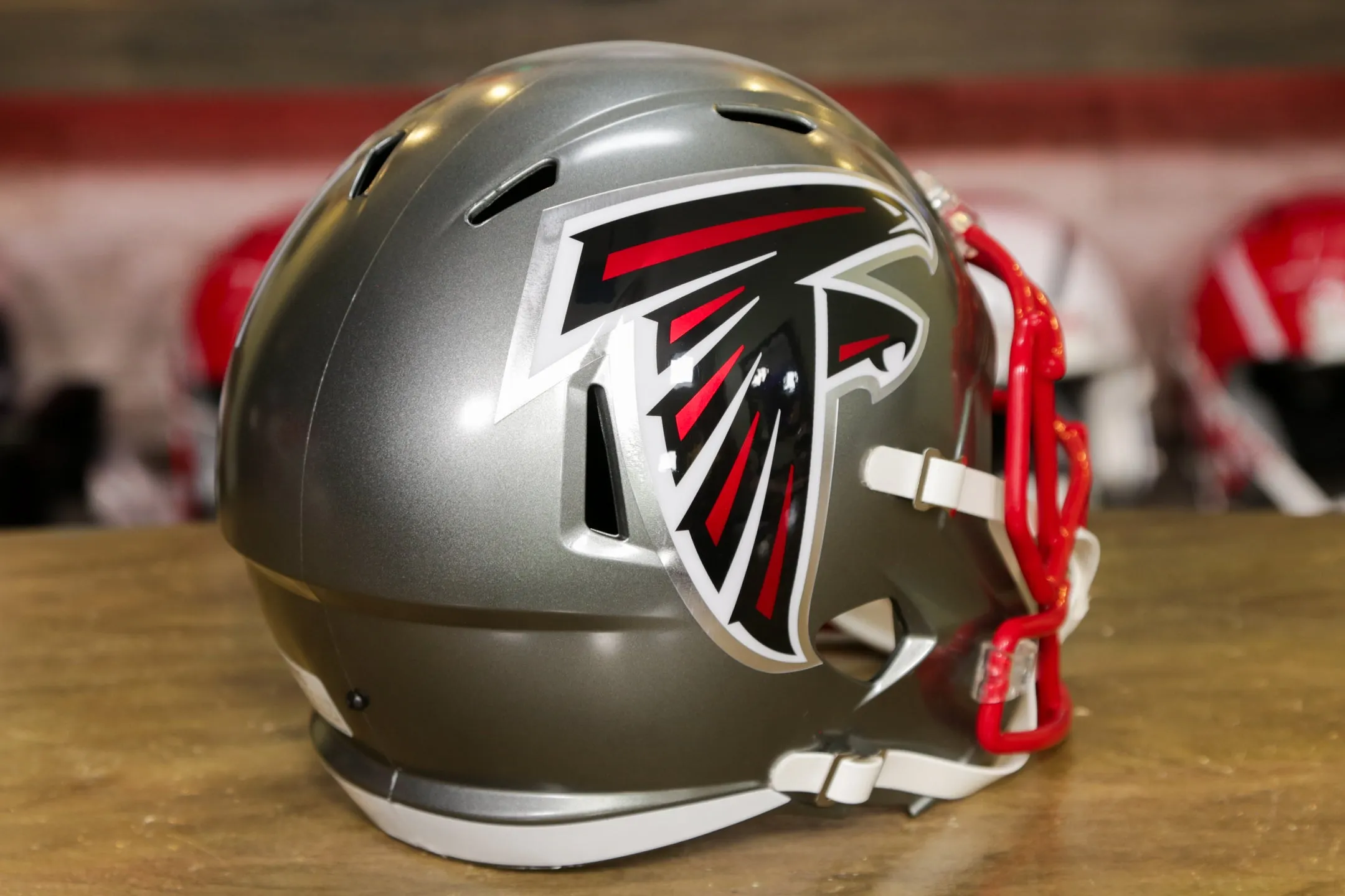 Atlanta Falcons Riddell Speed Authentic Helmet - Flash