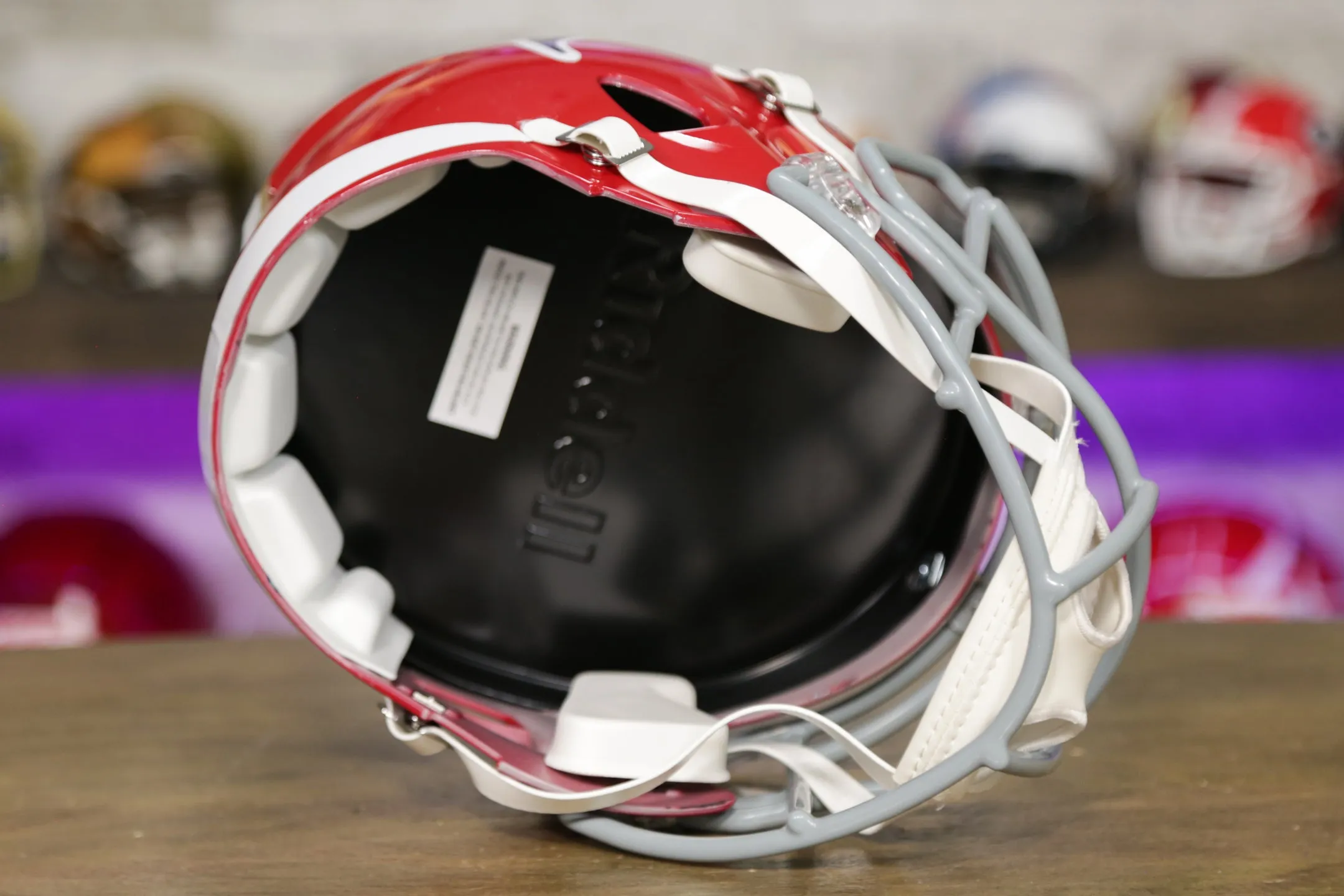 Atlanta Falcons Riddell Speed Display Helmet - 1966-1969 Throwback
