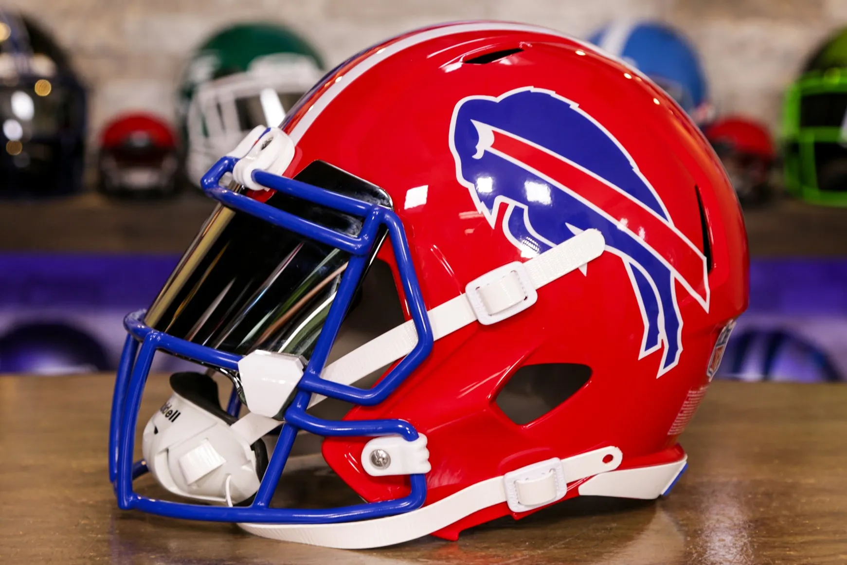 Buffalo Bills Riddell Speed Display Helmet - GG Edition 00154