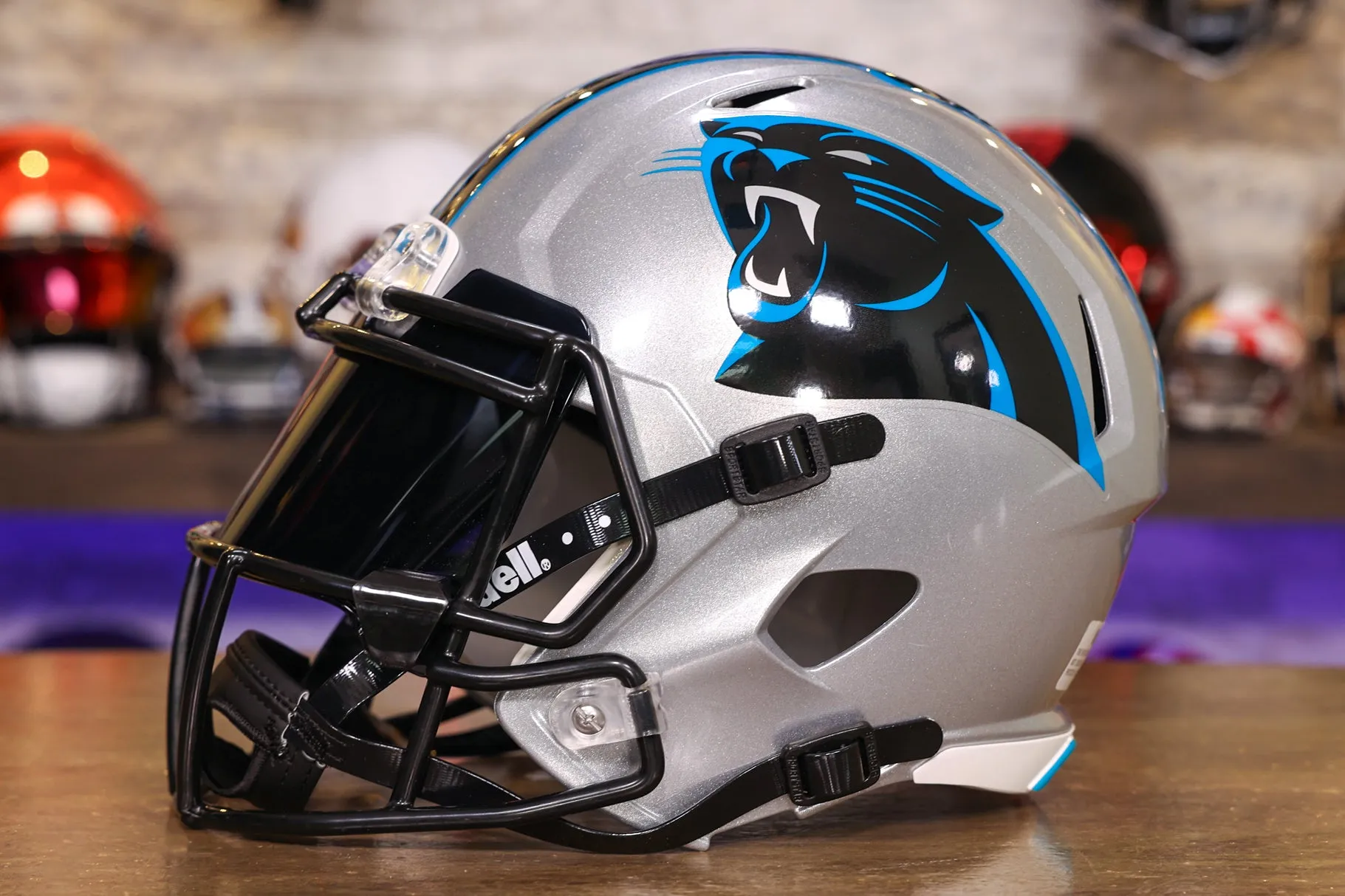 Carolina Panthers Riddell Speed Display Helmet - GG Edition 00193
