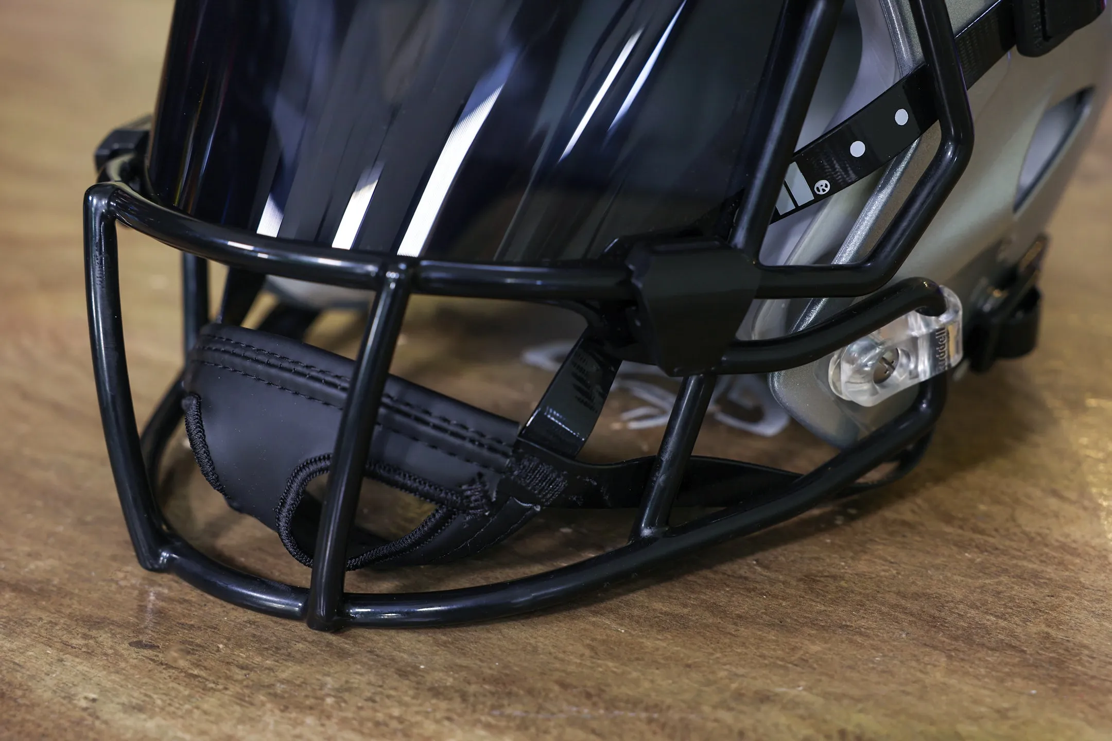 Carolina Panthers Riddell Speed Display Helmet - GG Edition 00193