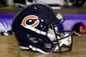Chicago Bears Riddell Speed Display Helmet