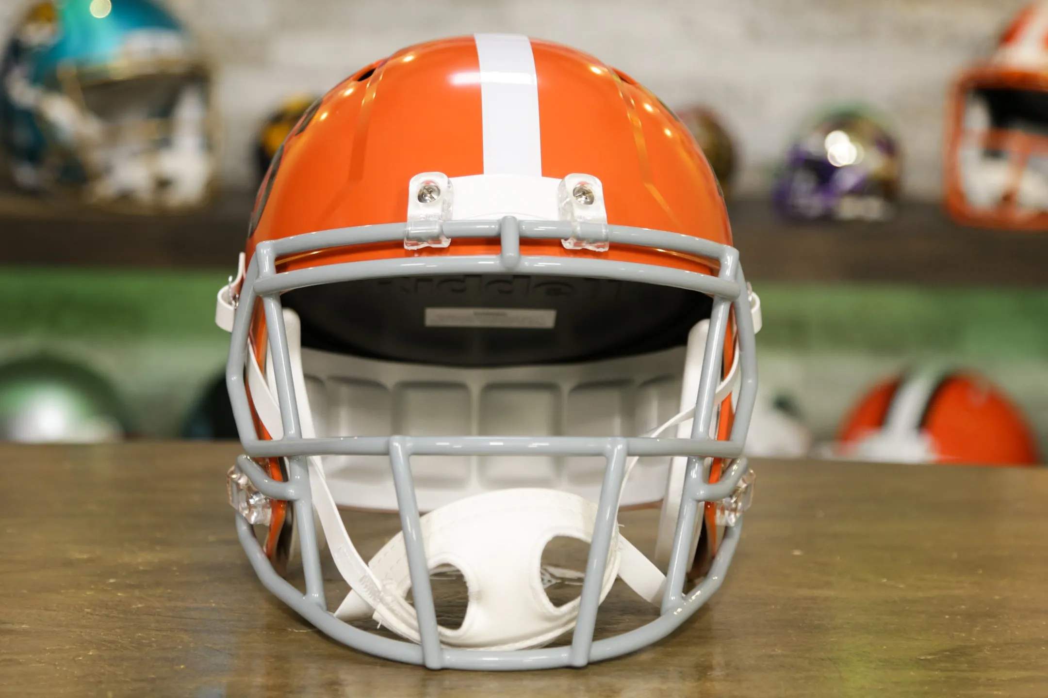 Cleveland Browns Riddell Speed Display Helmet - 1946 Throwback