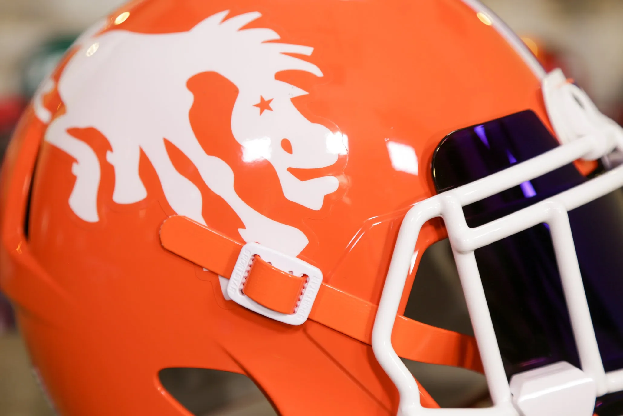 Denver Broncos Riddell Speed Display Helmet - GG Edition 00242