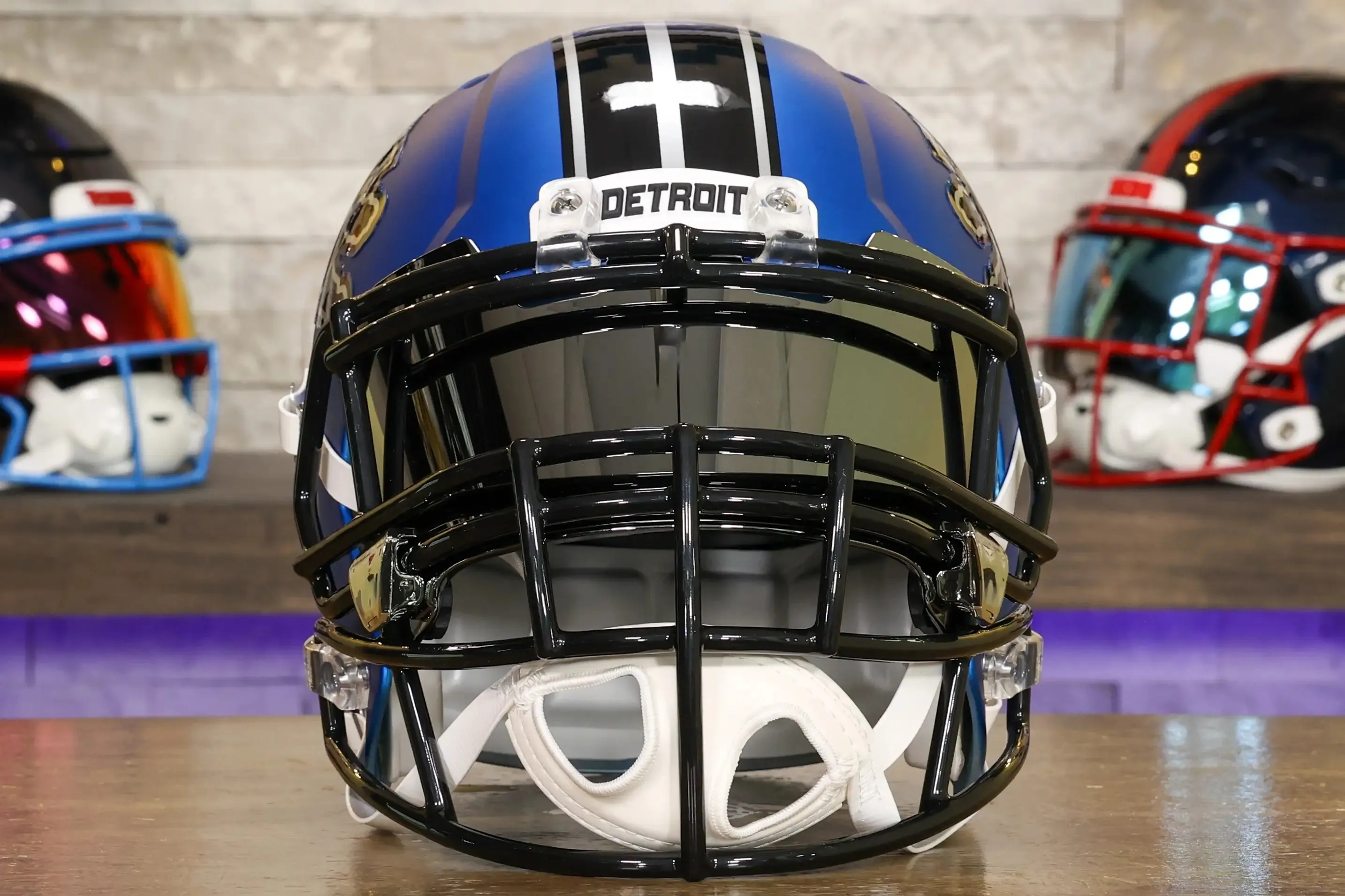 Detroit Lions Riddell Speed Display Helmet - GG Edition 02571