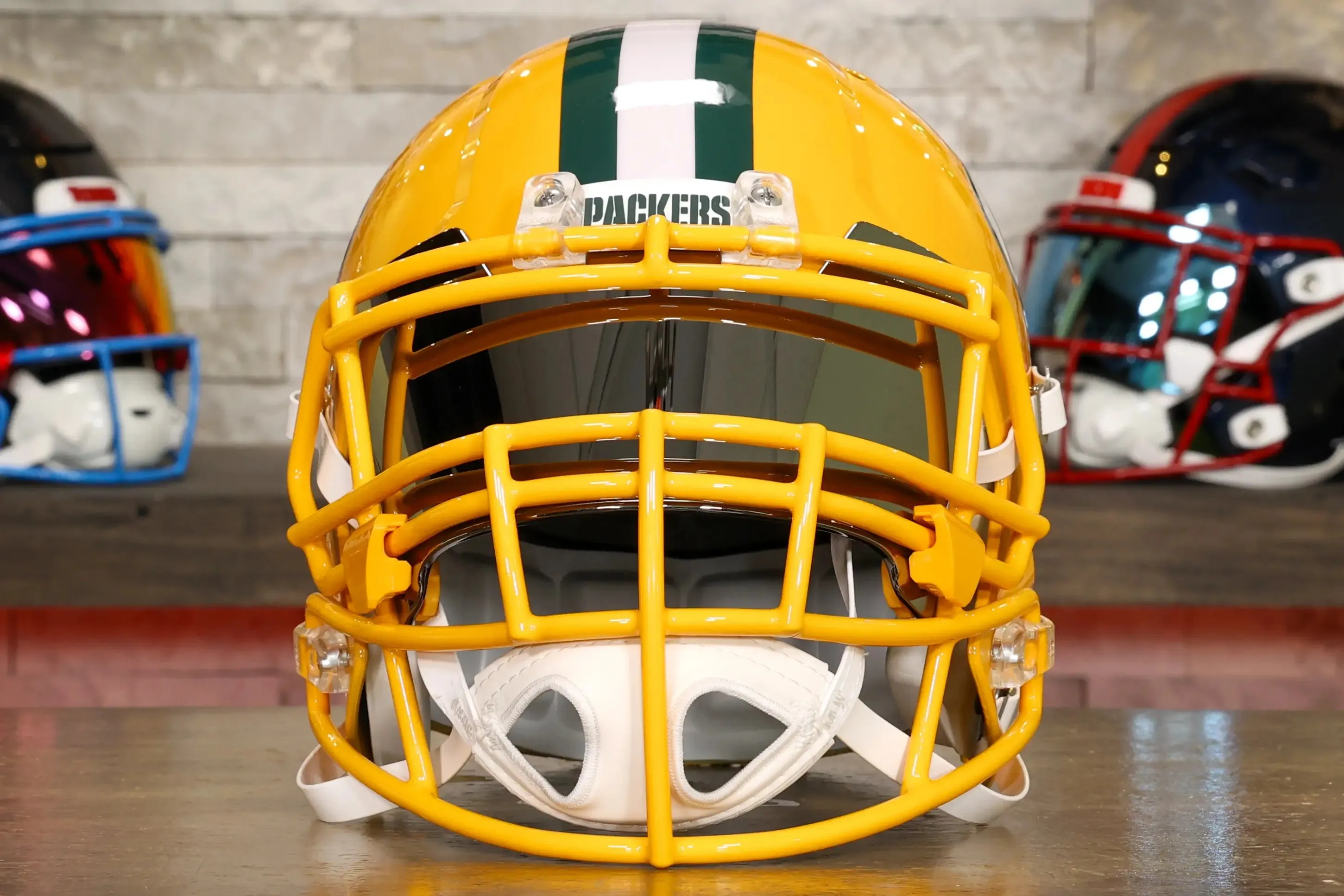 Green Bay Packers Riddell Speed Display Helmet - GG Edition