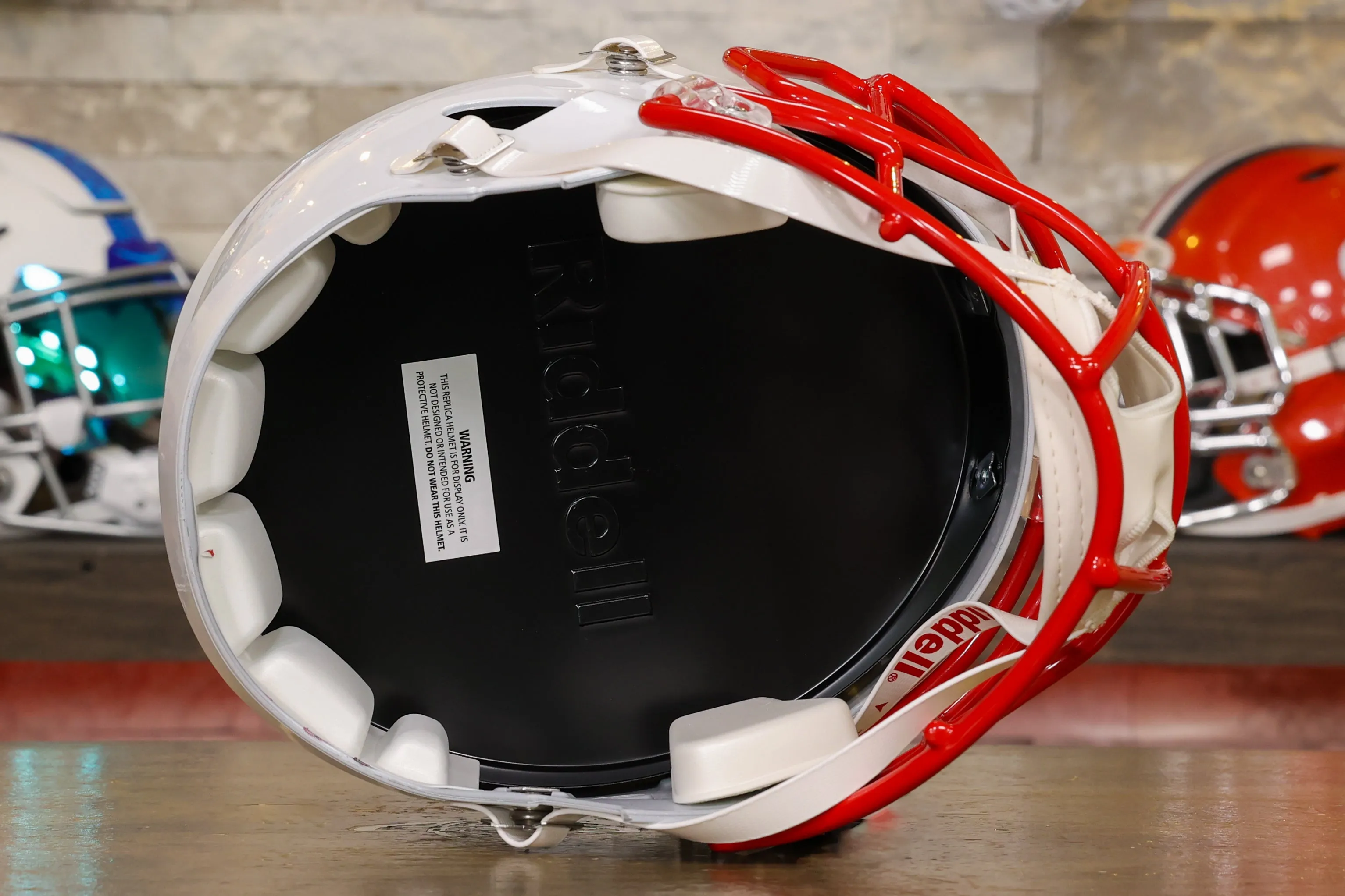 Houston Cougars Riddell Speed Display Helmet - Script