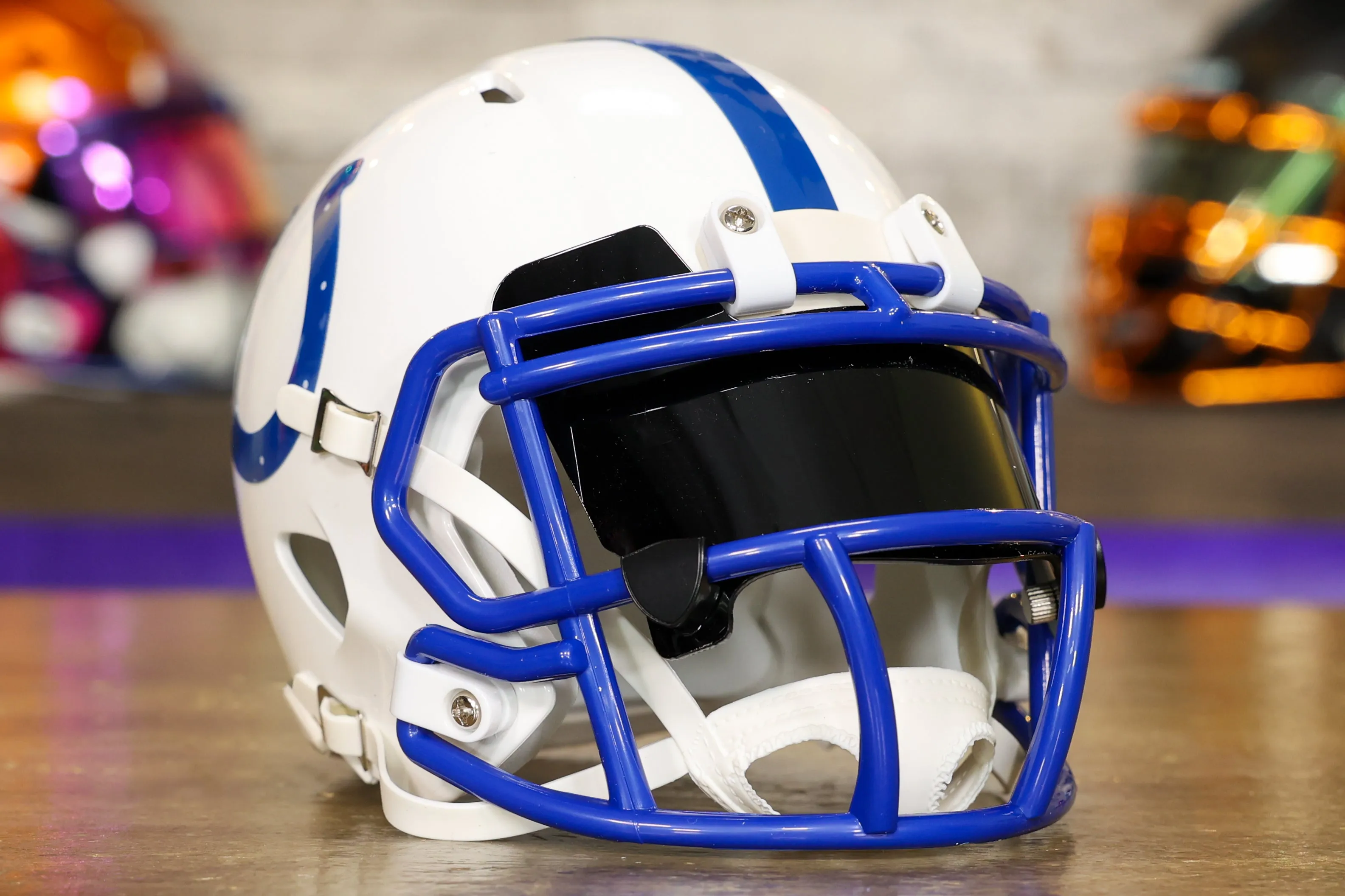 Indianapolis Colts Riddell Speed Mini Helmet - GG Edition
