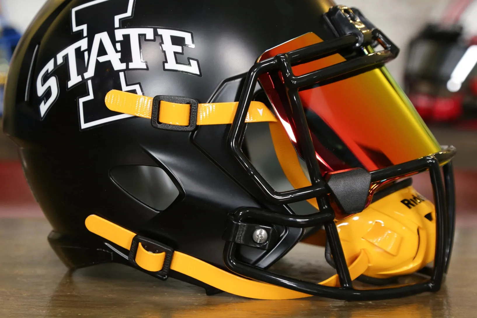 Iowa State Cyclones Speed Display Helmet - GG Edition 00997