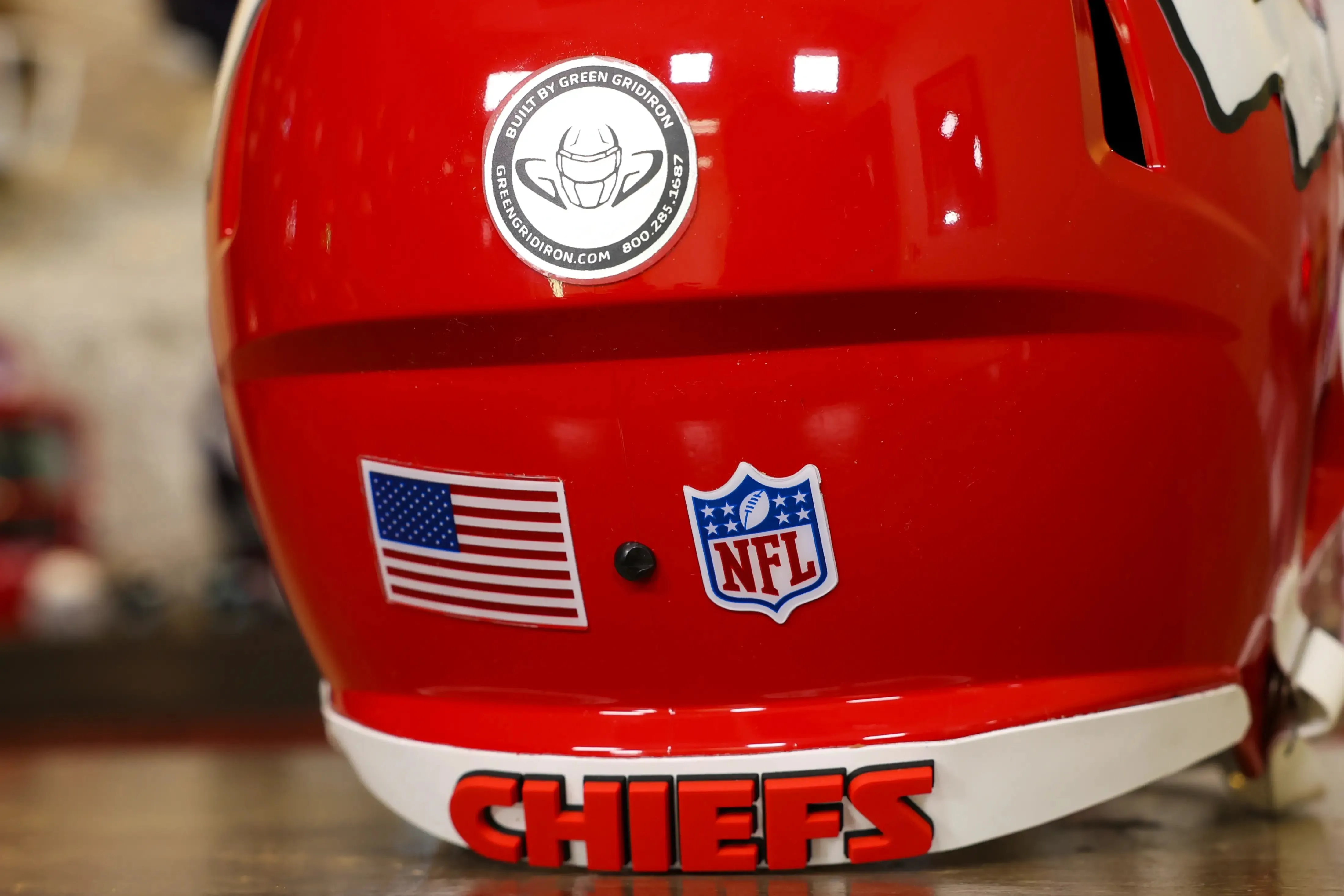 Kansas City Chiefs Riddell Speed Display Helmet - GG Edition