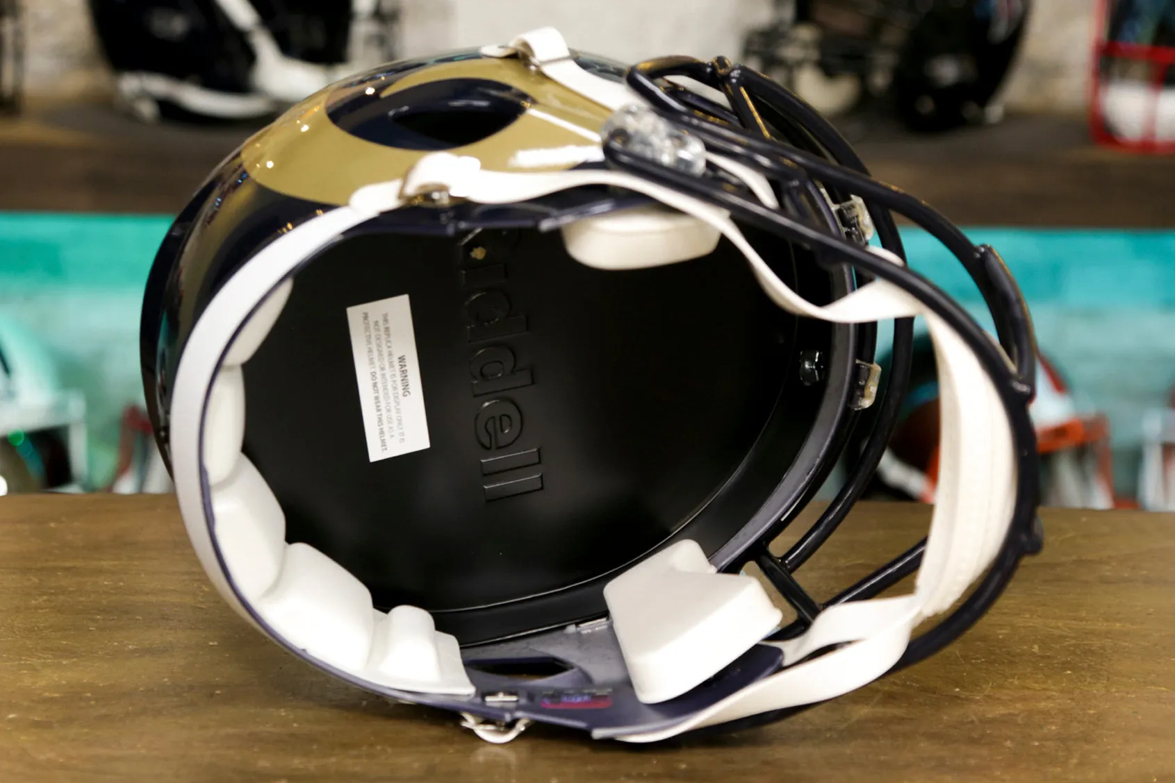 Los Angeles Rams Riddell Speed Display Helmet - 2000-2016 Throwback