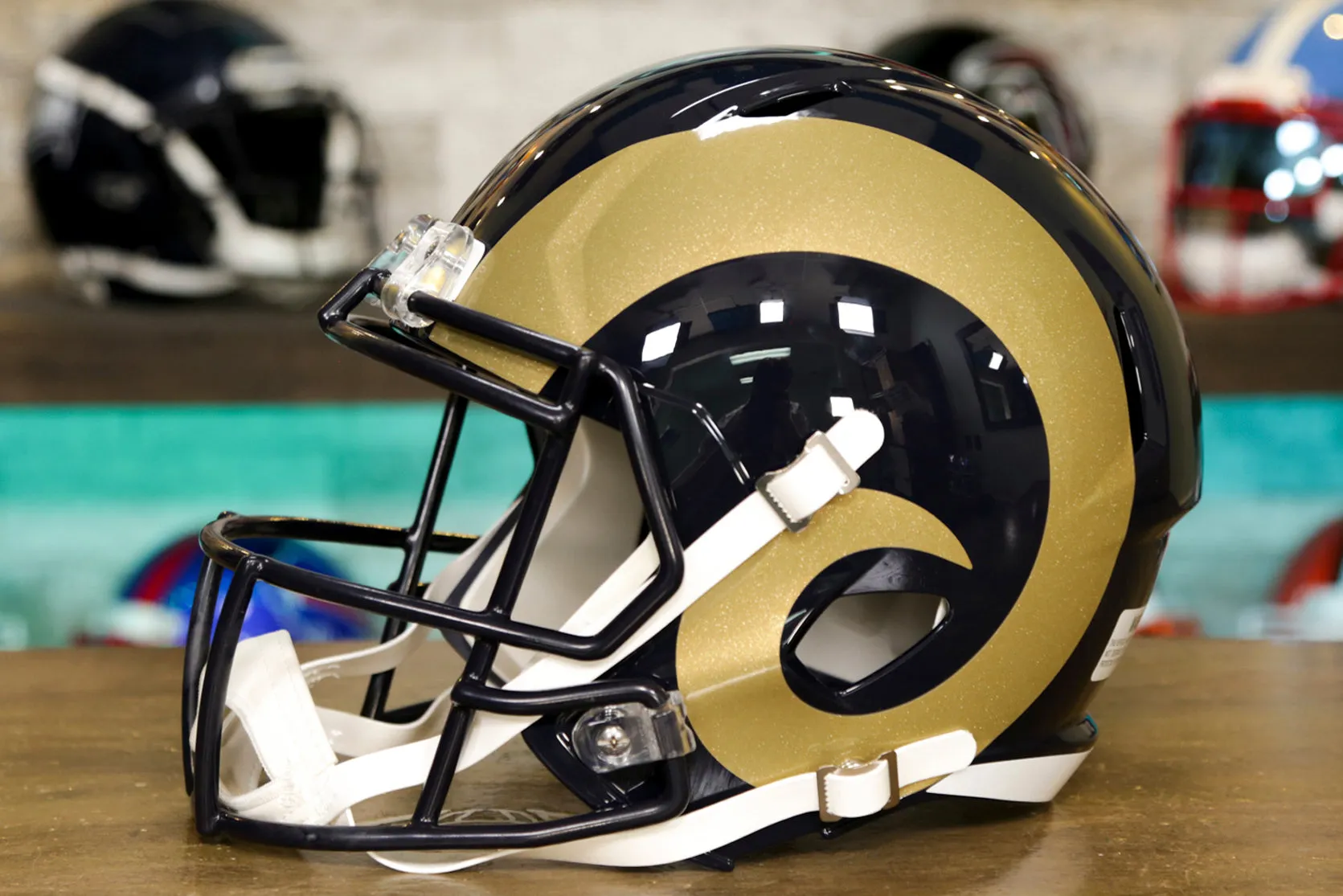 Los Angeles Rams Riddell Speed Display Helmet - 2000-2016 Throwback