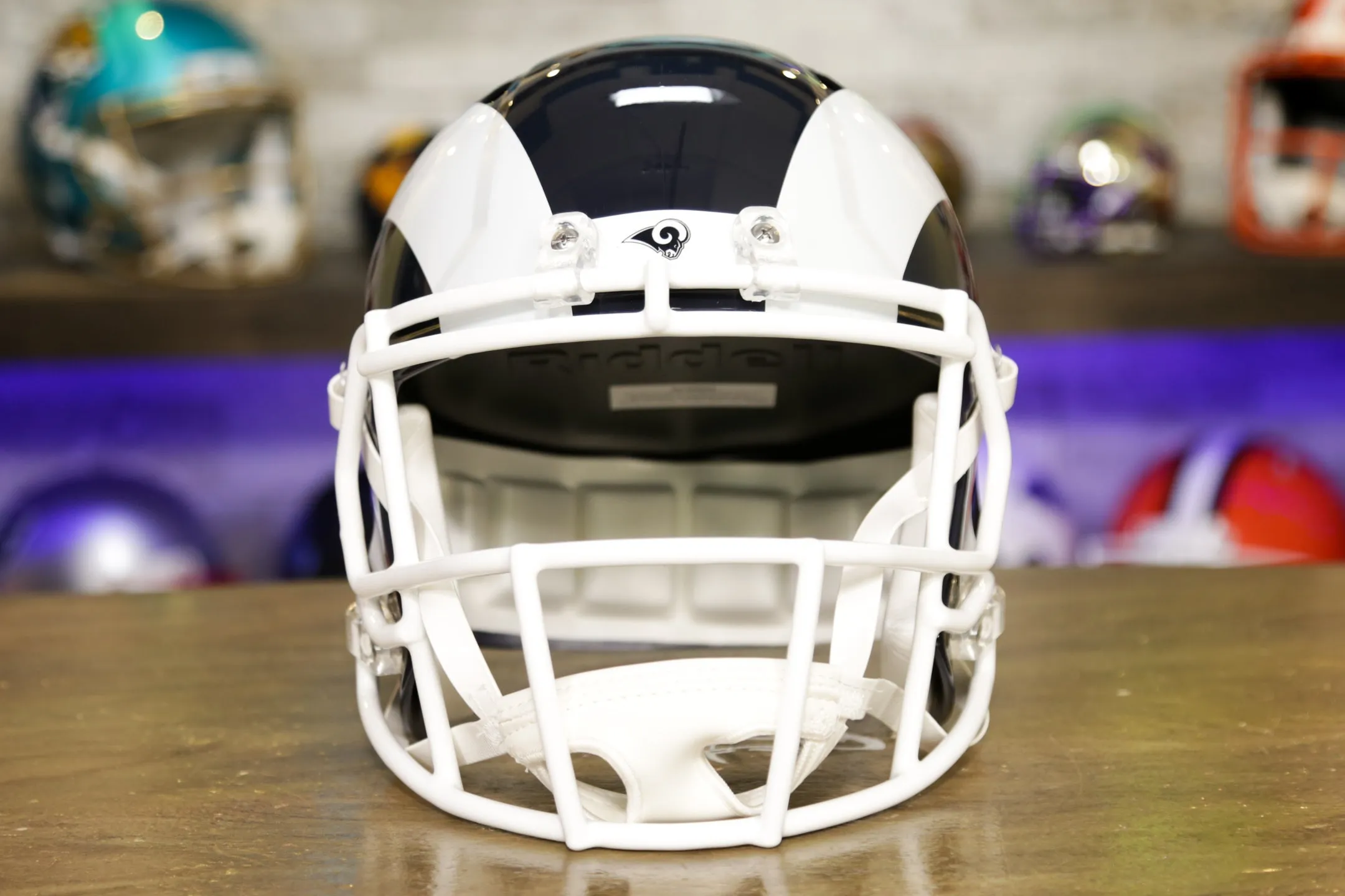 Los Angeles Rams Riddell Speed Display Helmet - 2017-2019 Throwback