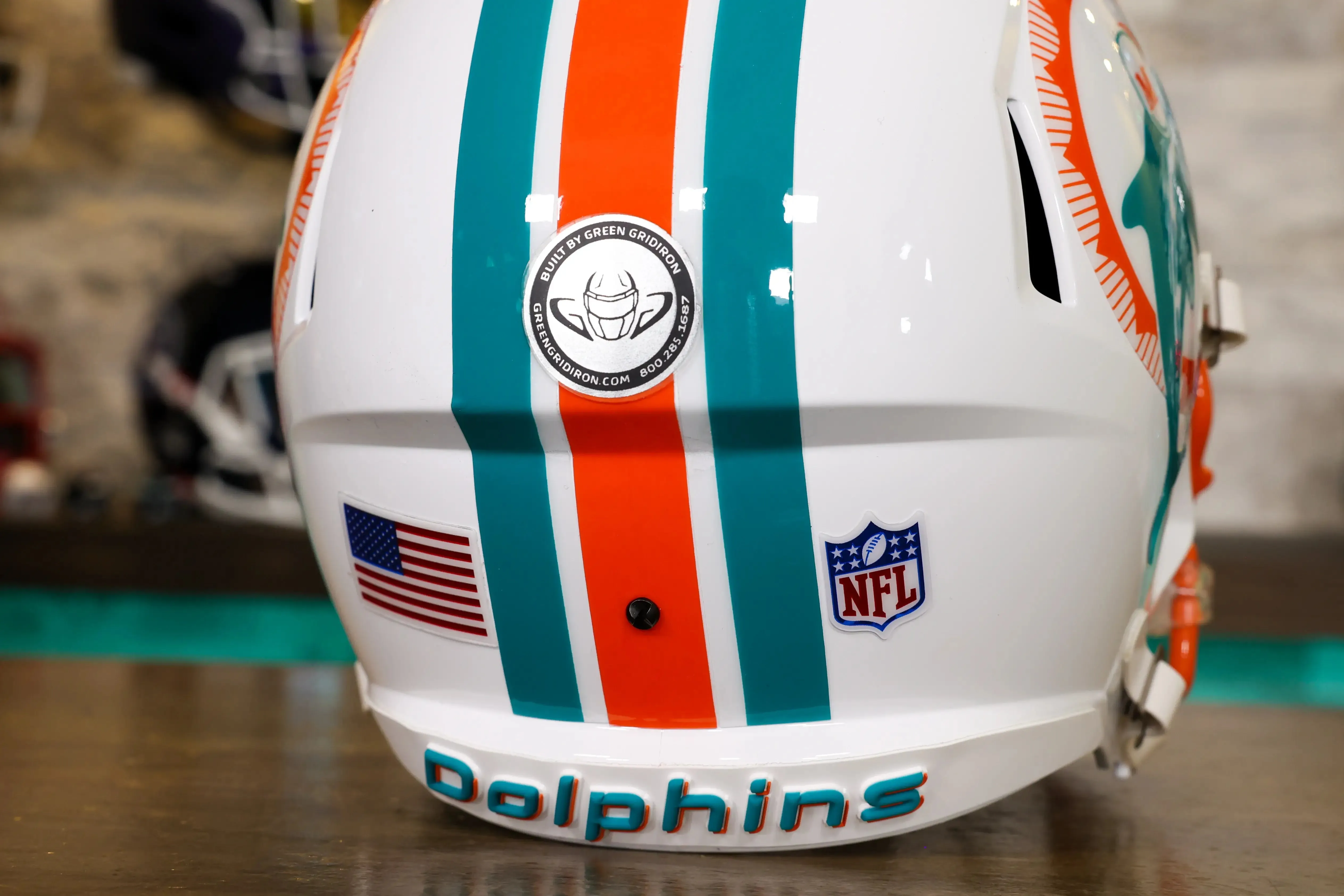 Miami Dolphins Riddell Speed Display Helmet - GG Edition
