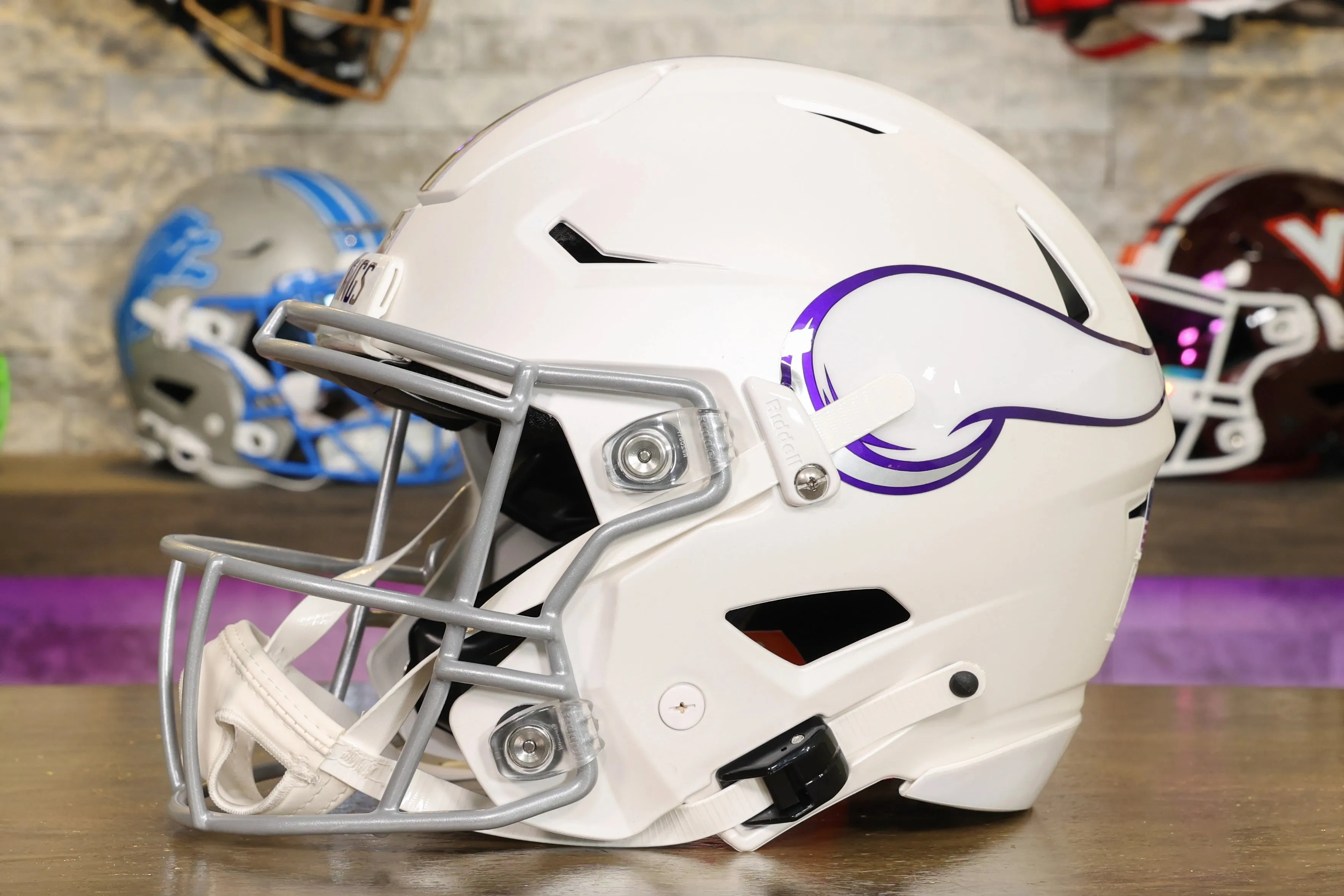 Minnesota Vikings Riddell SpeedFlex Helmet - Winter Warrior Alternate