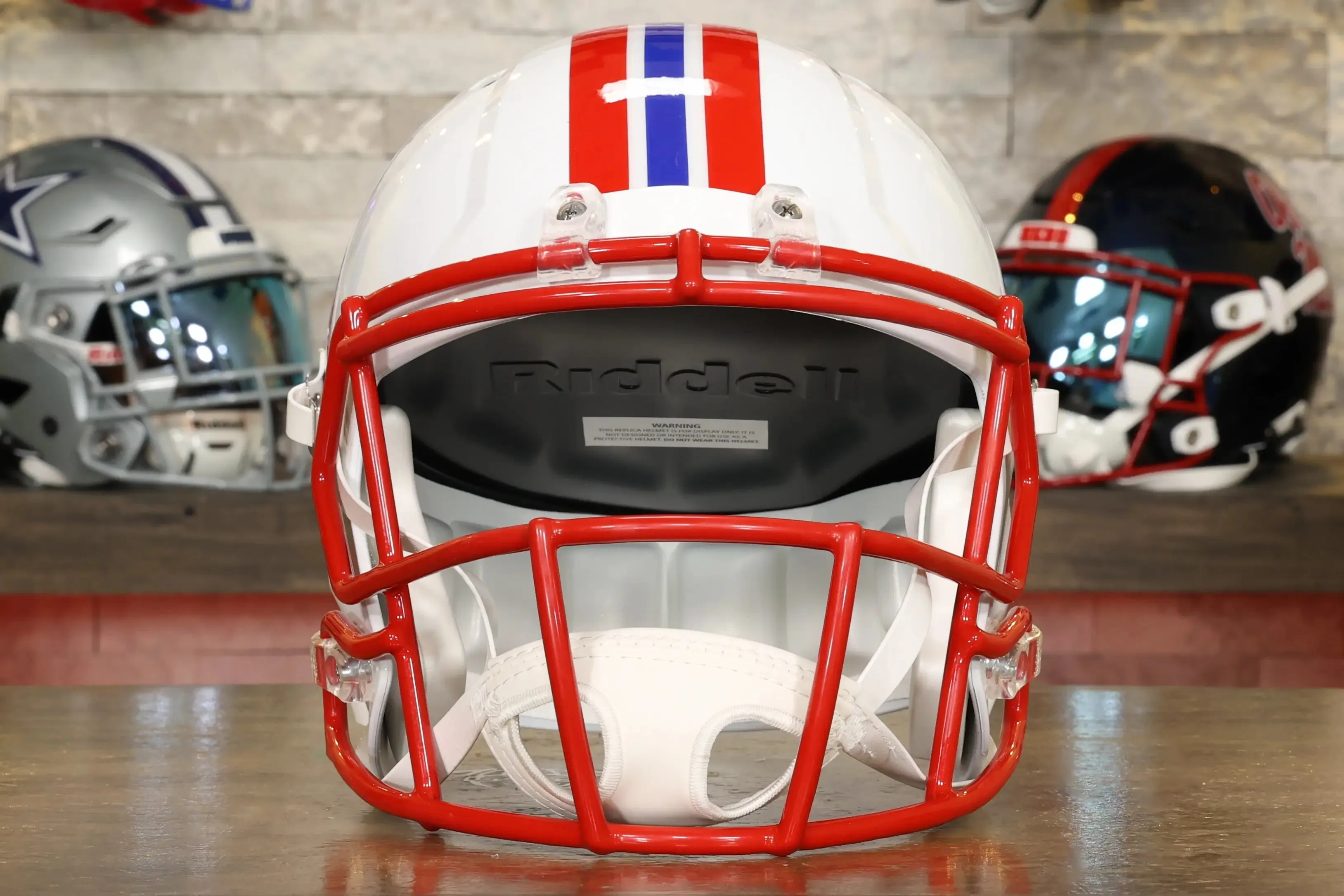 New England Patriots Riddell Speed Display Helmet - 1990-1992 Throwback