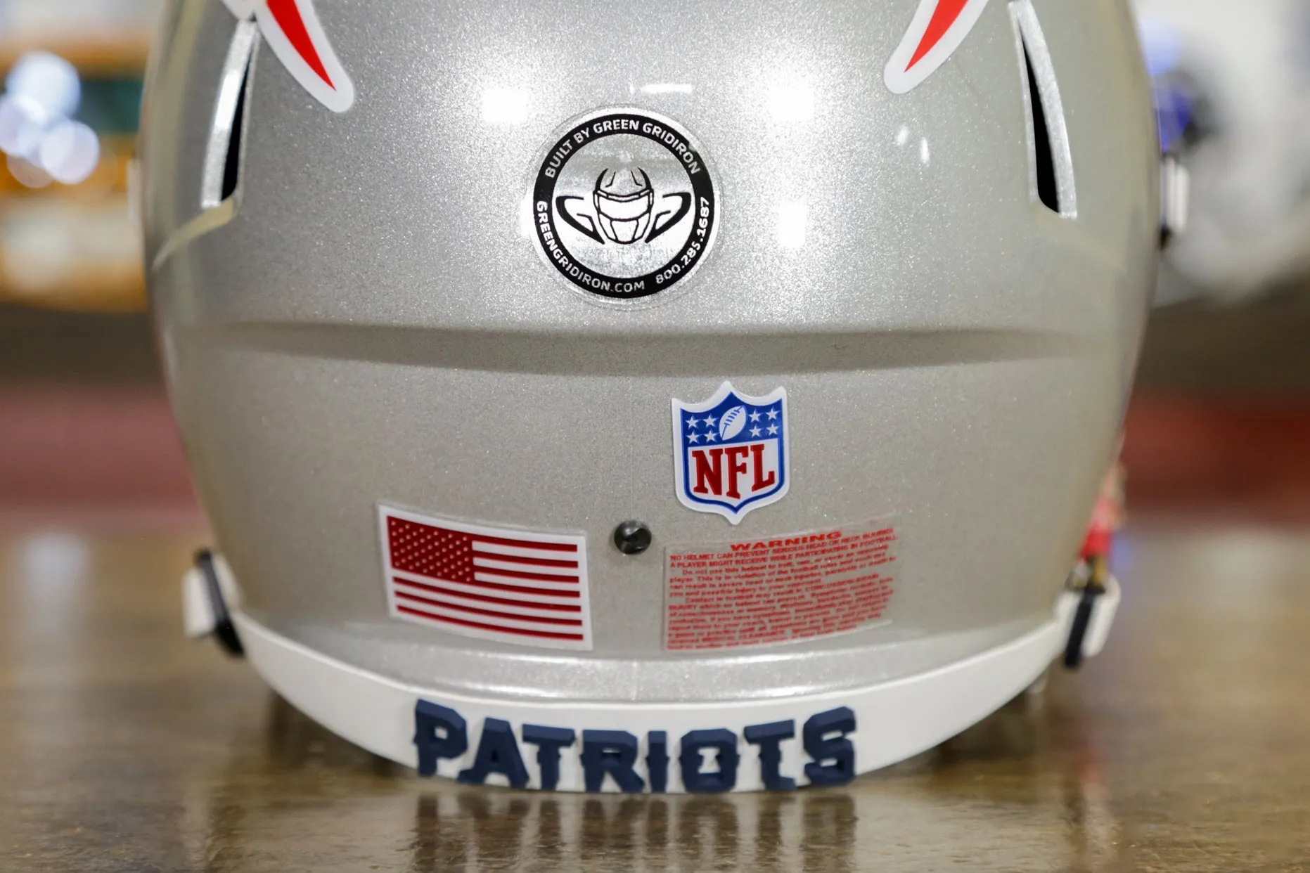 New England Patriots Riddell Speed Display Helmet - GG Edition 00195