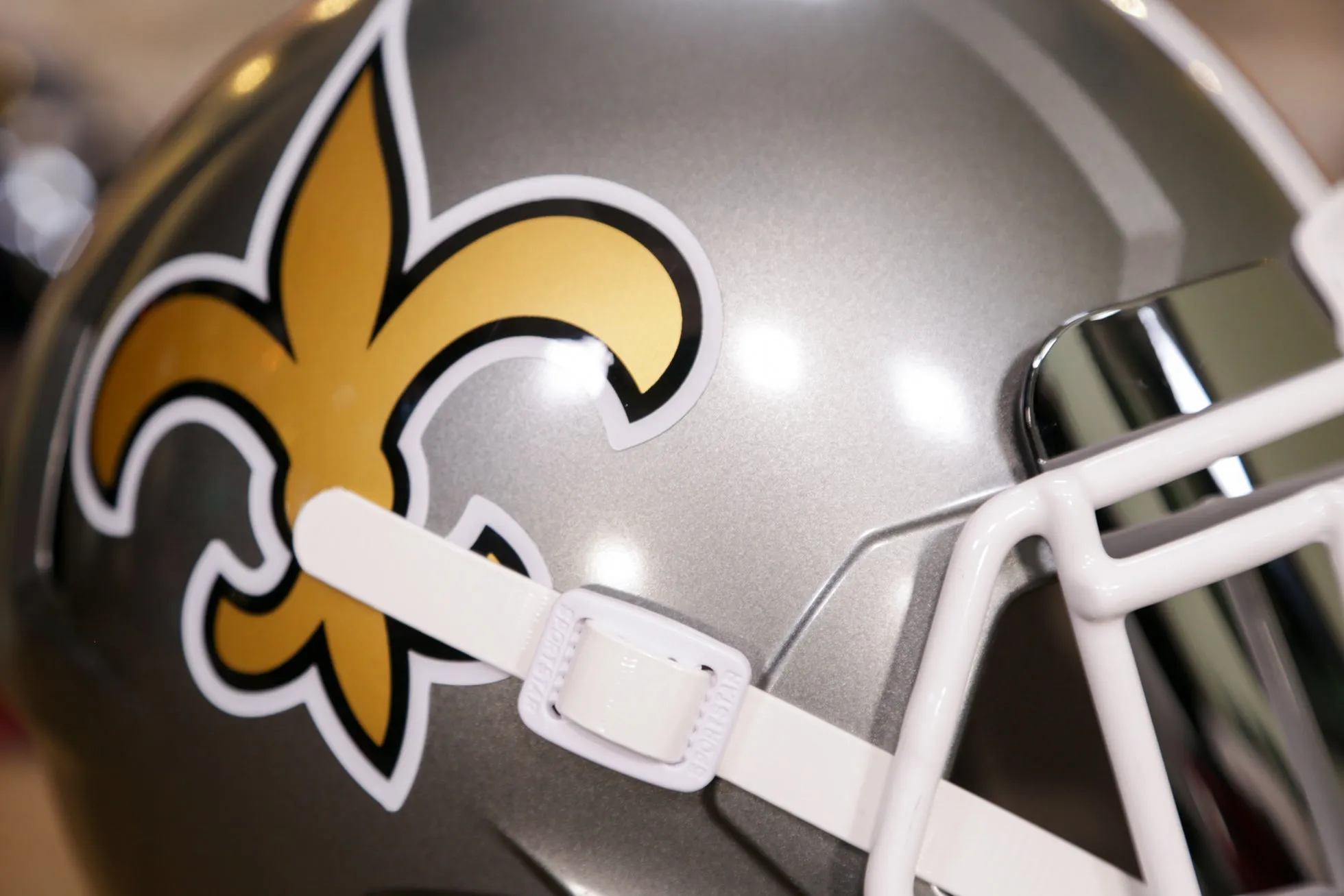 New Orleans Saints Riddell Speed Display Helmet - GG Edition