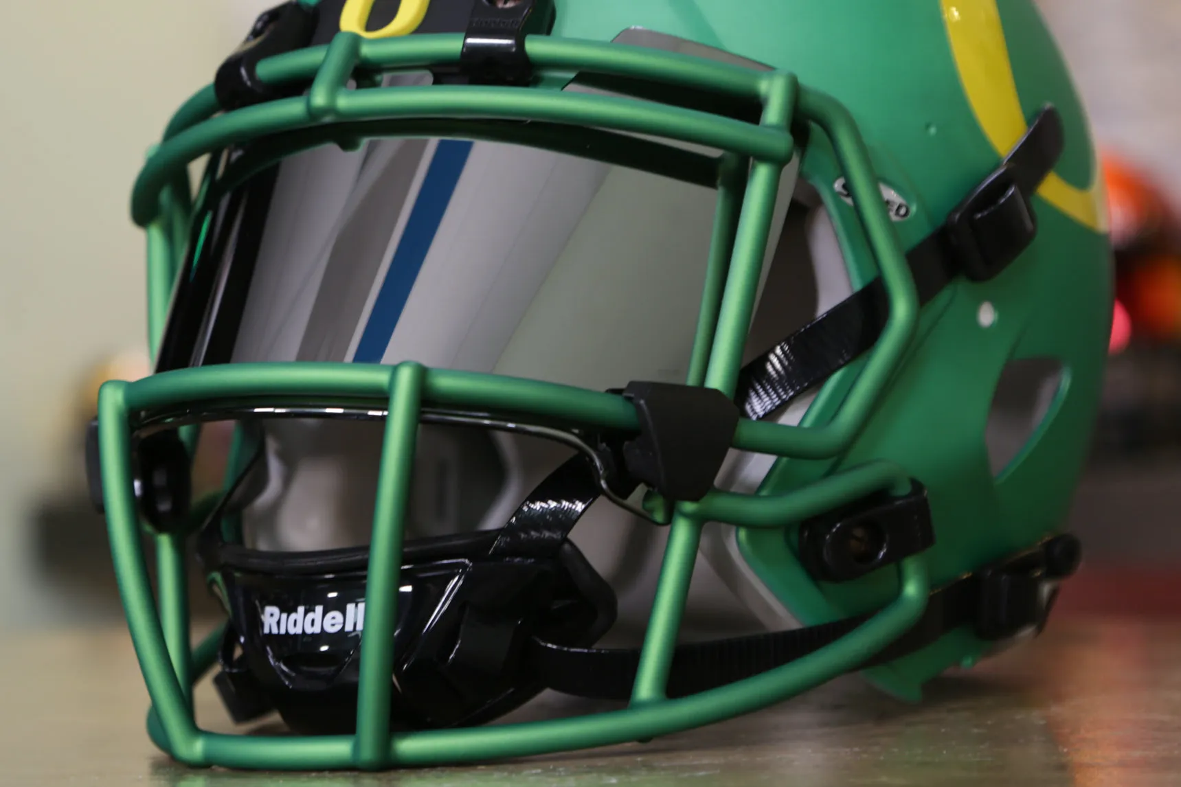 Oregon Ducks Riddell Speed Authentic Helmet - GG Edition 00294