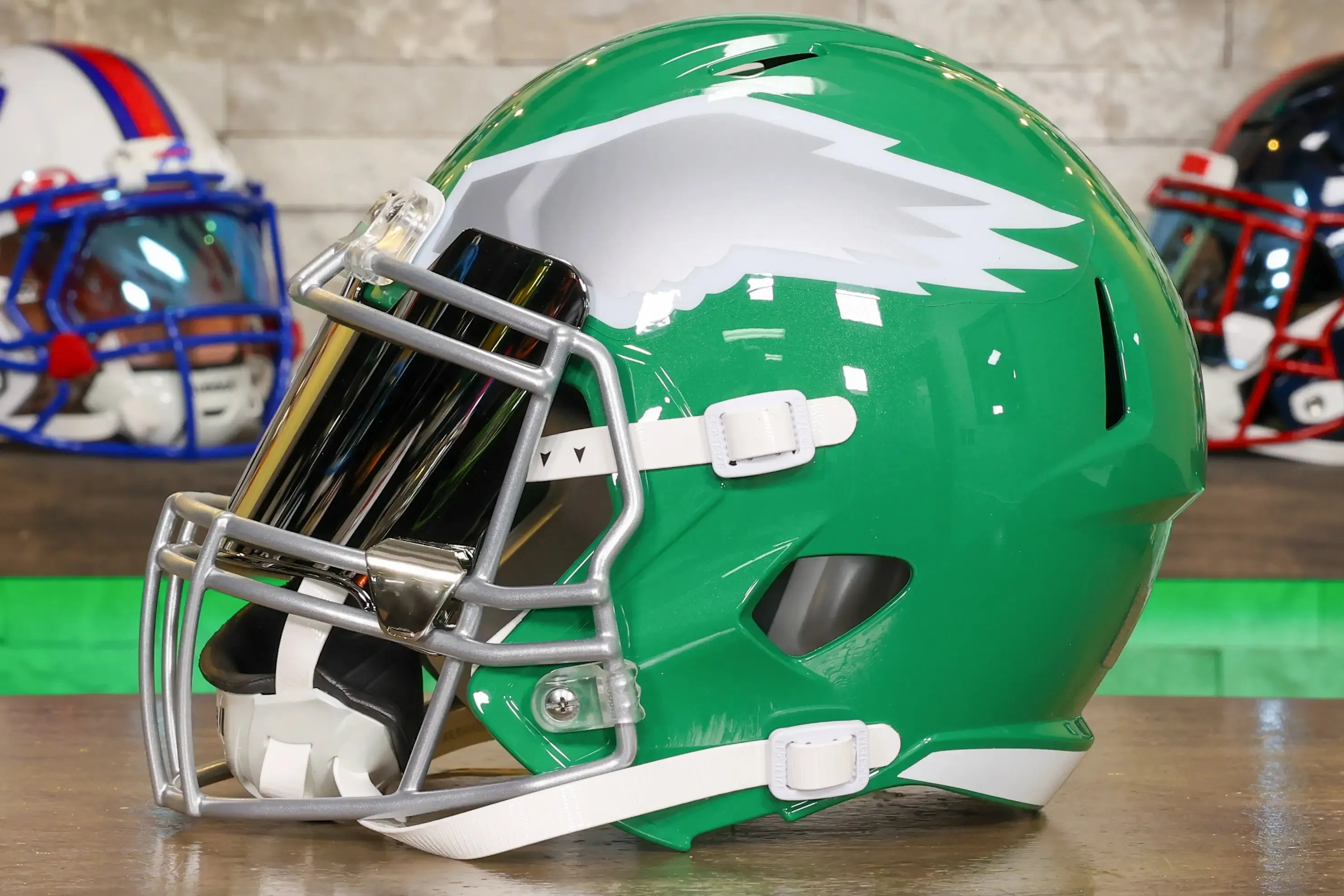 Philadelphia Eagles Riddell Speed Display Helmet - GG Edition 00292