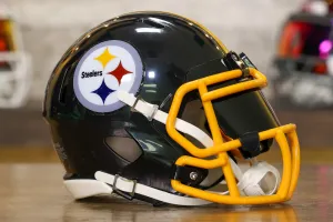 Pittsburgh Steelers Riddell Speed Mini Helmet - GG Edition 02685