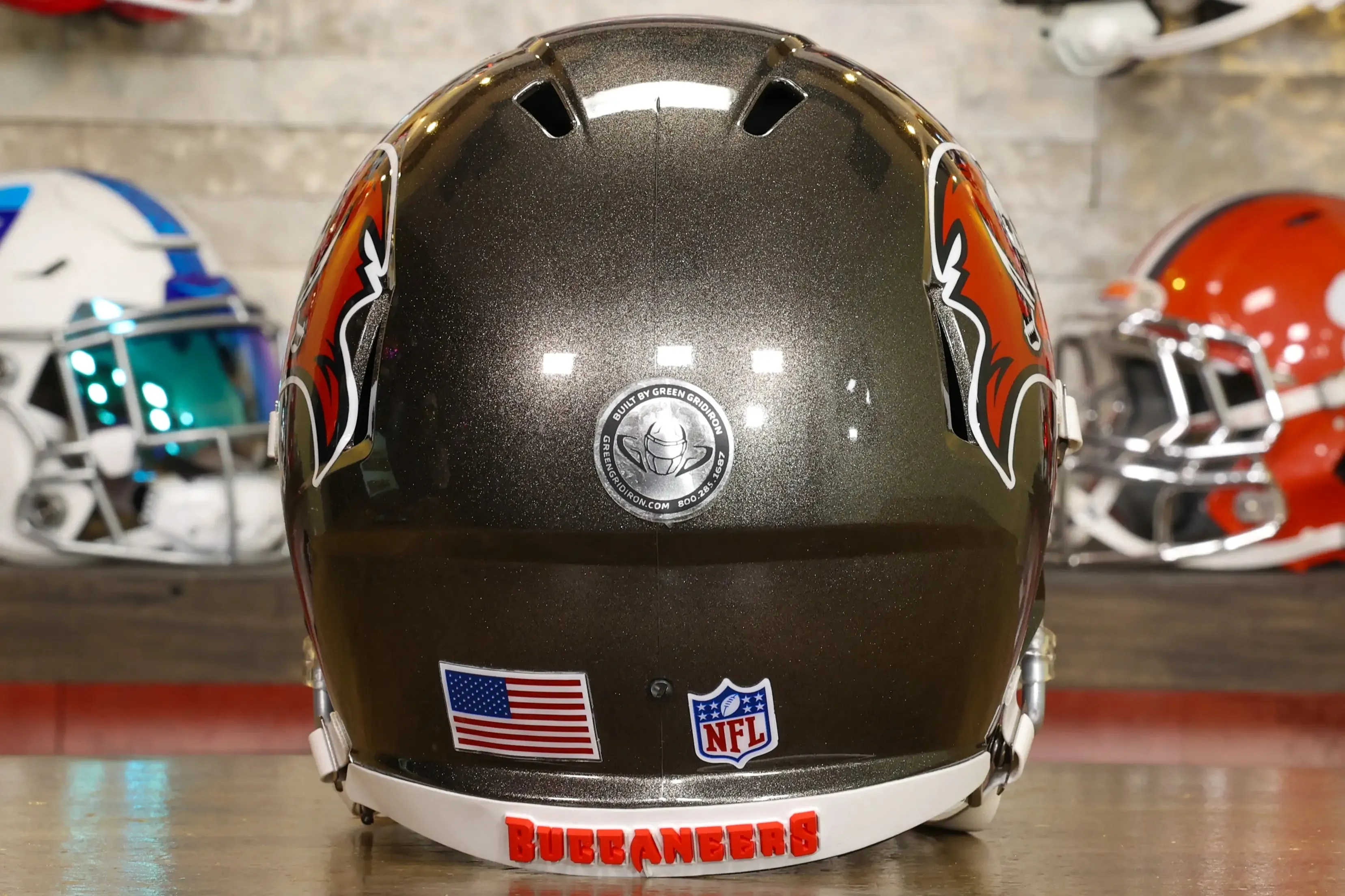 Tampa Bay Buccaneers Riddell Speed Display Helmet - GG Edition
