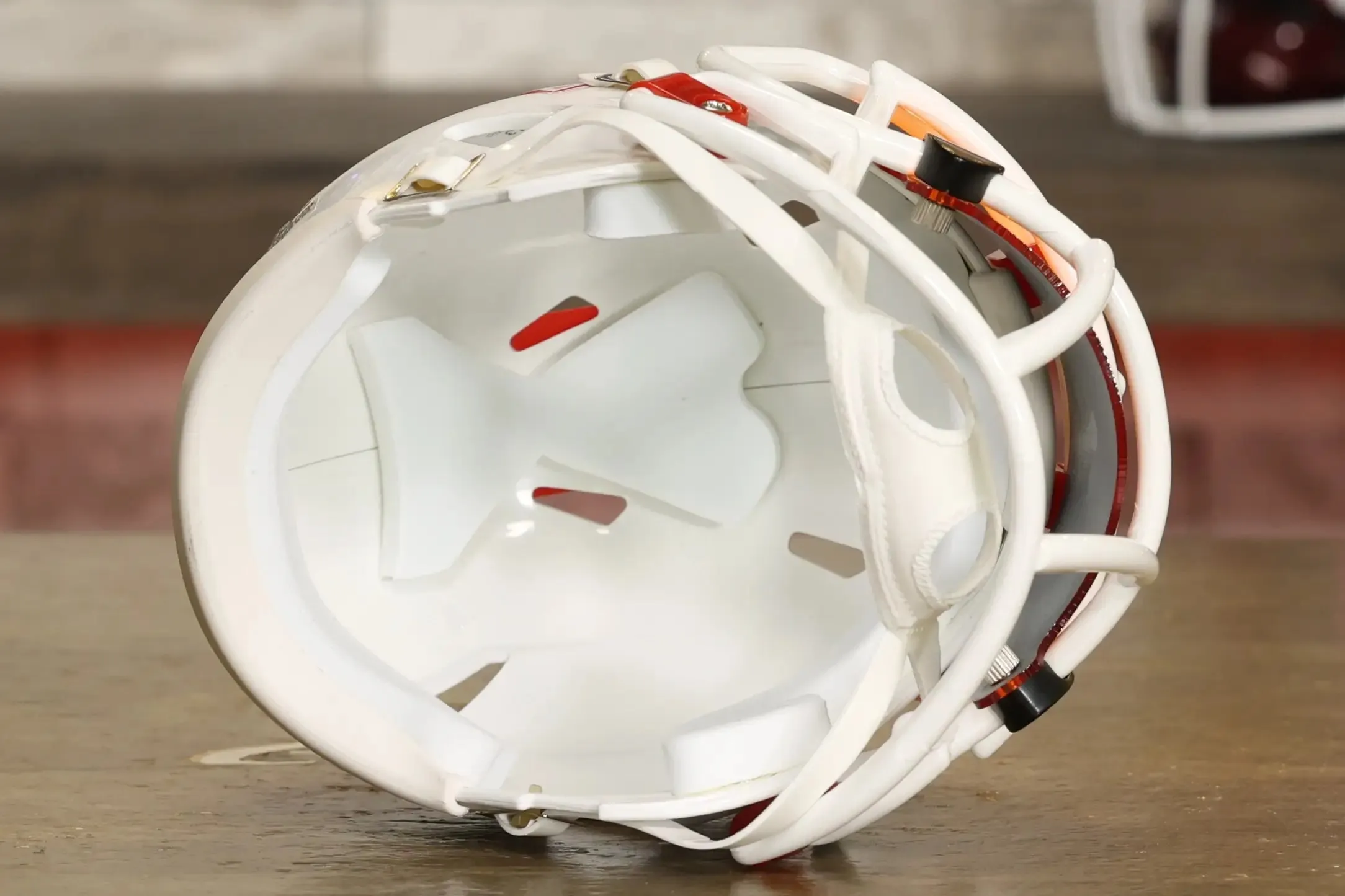 Tampa Bay Buccaneers Riddell Speed Mini Helmet - GG Edition 01155