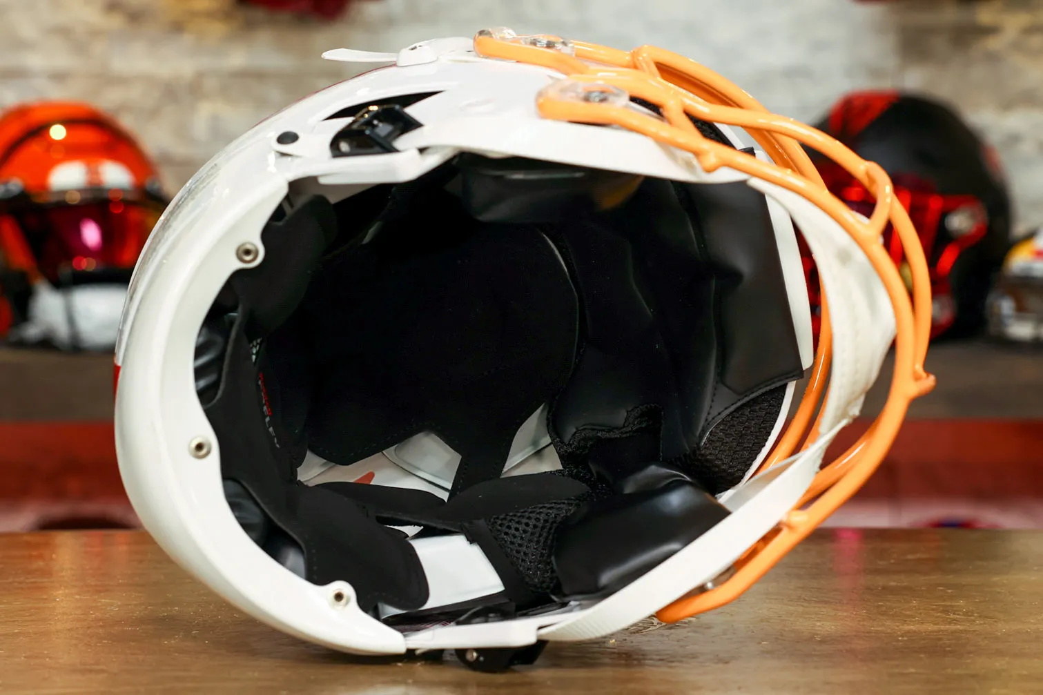 Tampa Bay Buccaneers Riddell SpeedFlex Helmet - 1976-1996 Throwback