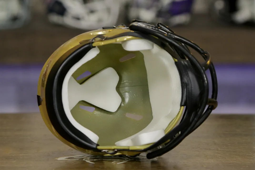 UCF Golden Knights Riddell Speed Mini Helmet - Gold