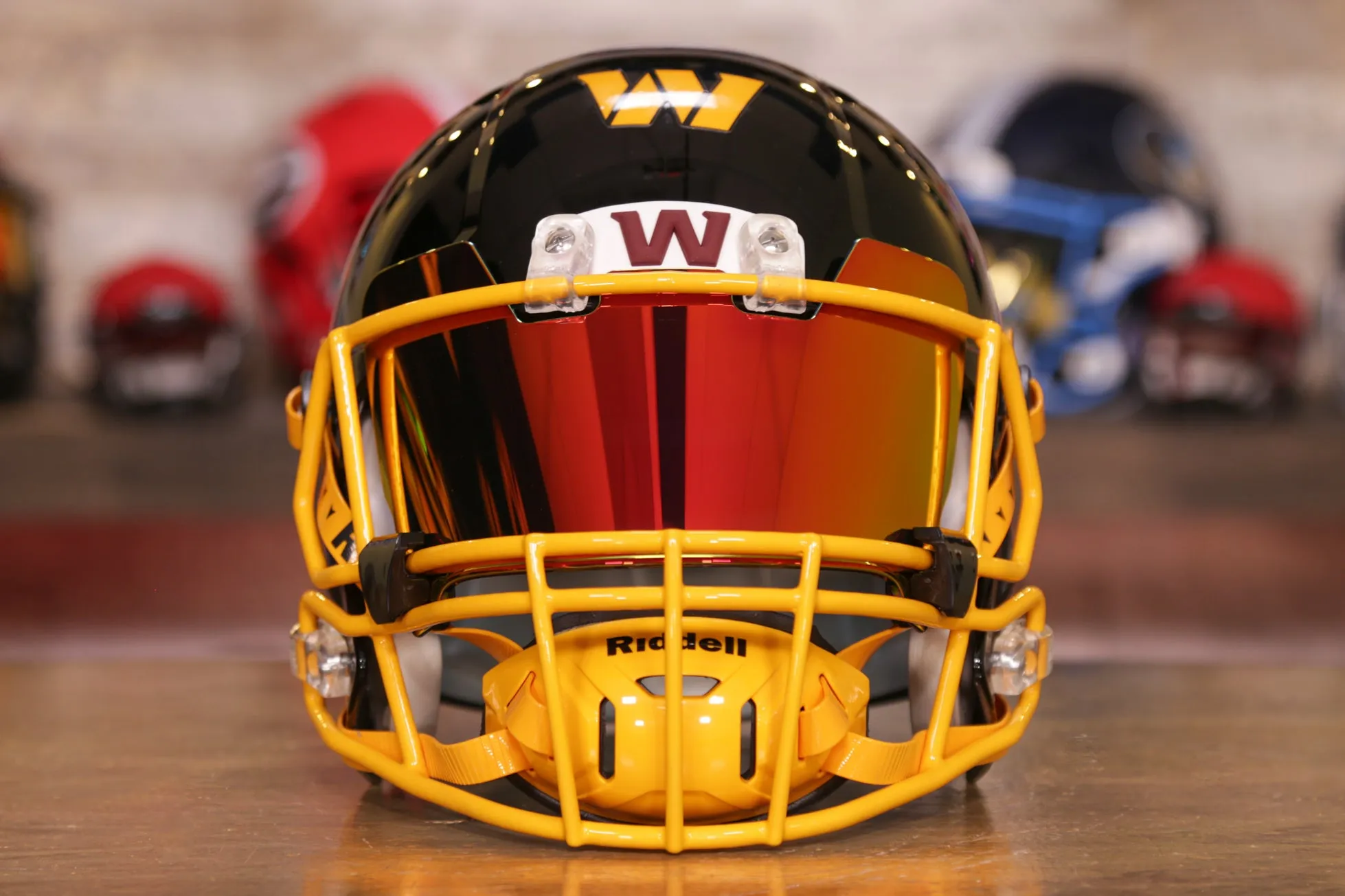 Washington Commanders Riddell Speed Display Helmet - GG Edition 00283