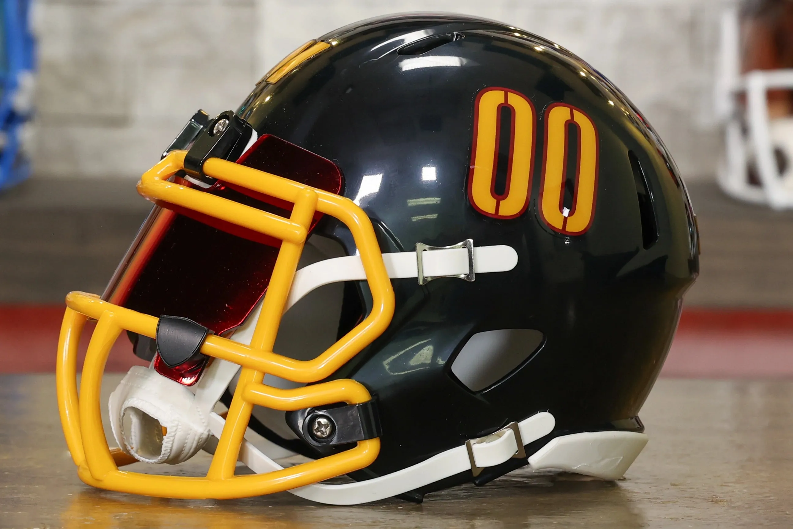 Washington Commanders Riddell Speed Mini Helmet - GG Edition 02374