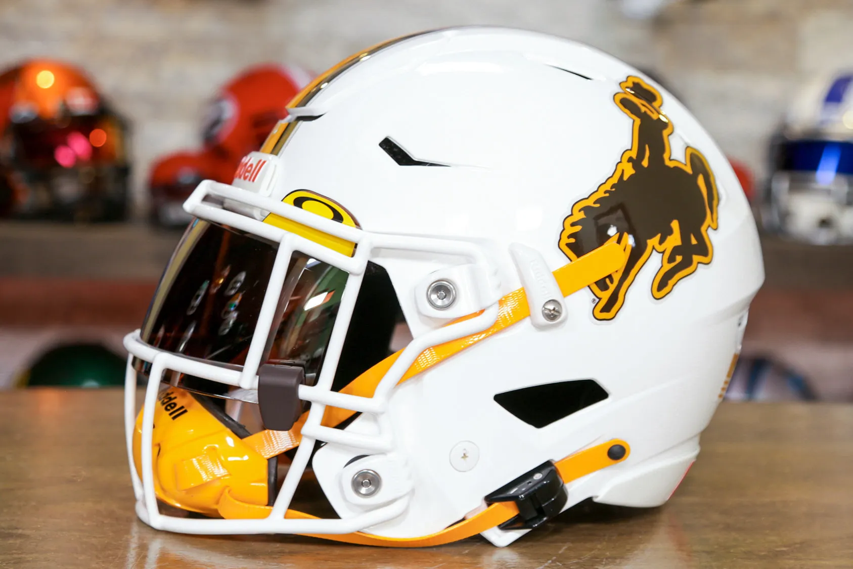 Wyoming Cowboys Riddell SpeedFlex Helmet - GG Edition 00266
