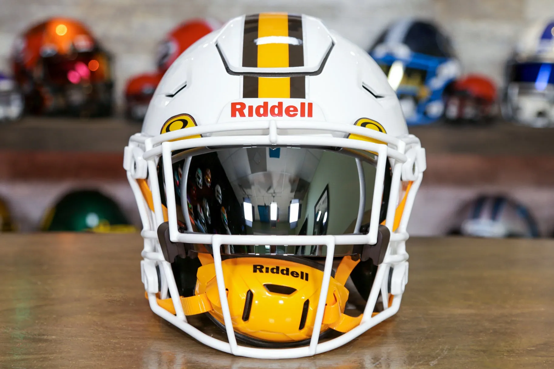 Wyoming Cowboys Riddell SpeedFlex Helmet - GG Edition 00266